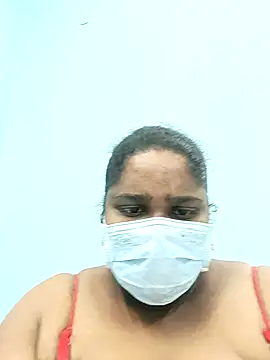 Snapshot of Ammulu-k chatting on 10.24.25 Ammulu-k online show from 10.24.25