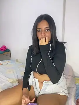 Snapshot of AriiiRiven chatting on 03.01.26 AriiiRiven online show from 03.01.26