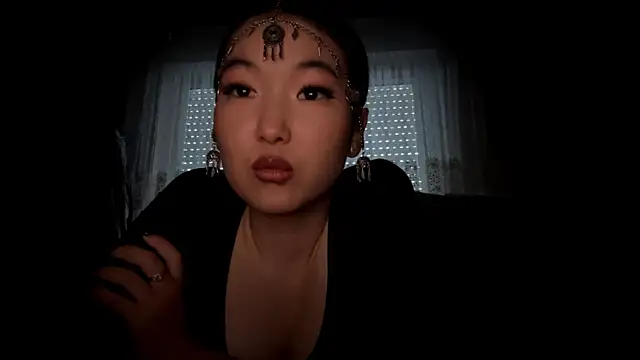 Snapshot of EmmaLeexth chatting on 01.18.26 EmmaLeexth online show from 01.18.26