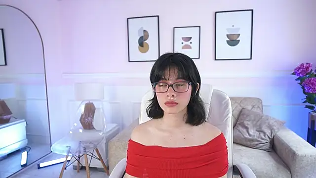 Snapshot of BillieBrownn chatting on 09.20.25 BillieBrownn online show from 09.20.25