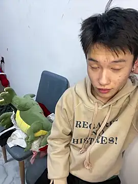 Cakeboy520 online show from 10.24.25