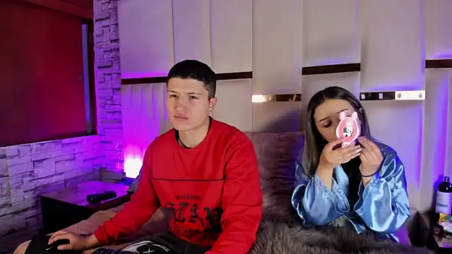 ANLLELOAndANGELA online show from 04.29.26