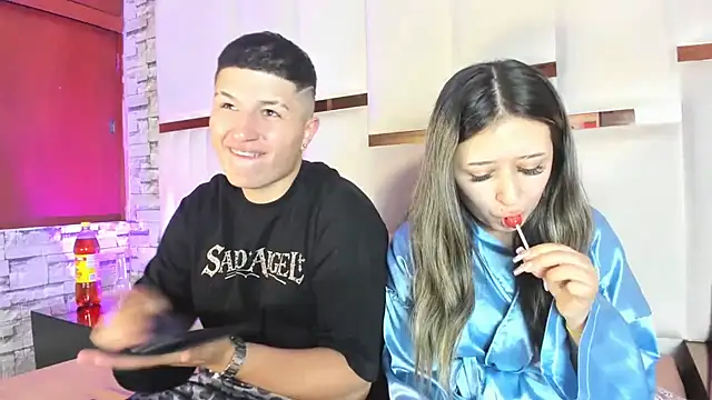 Snapshot of ANLLELOAndANGELA chatting on 05.23.26 ANLLELOAndANGELA online show from 05.23.26