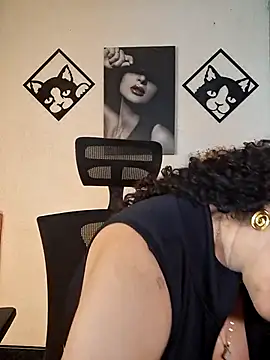 Lina 444 online show from 03.01.26