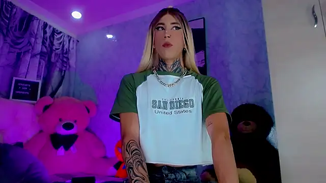 Julia Bulette1 online show from 06.25.26