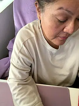 Snapshot of sw33th3art chatting on 01.06.26 sw33th3art online show from 01.06.26