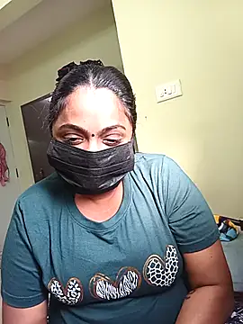 queendivya online show from 10.07.25