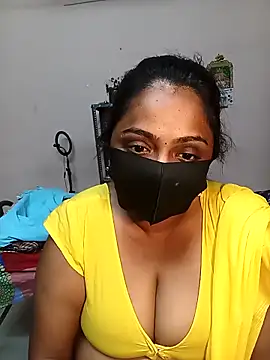 queendivya online show from 04.28.26