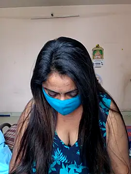 queendivya online show from 06.19.26