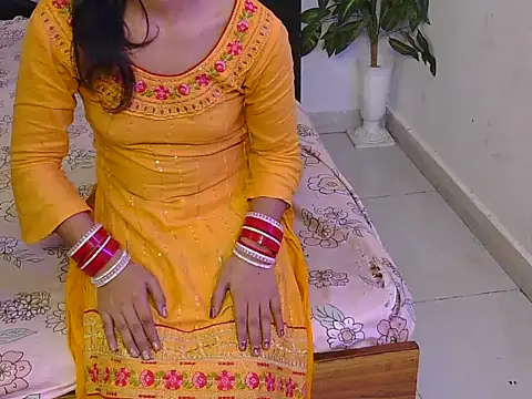 Lovelyy-couple online show from 11.21.25