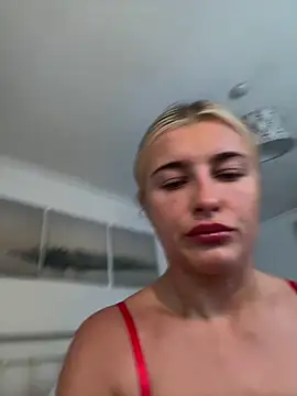 Snapshot of BabyBluexox chatting on 01.09.26 BabyBluexox online show from 01.09.26