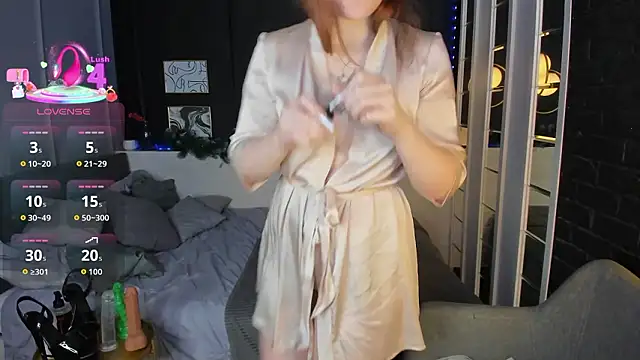 Layla Glam online show from 01.17.26