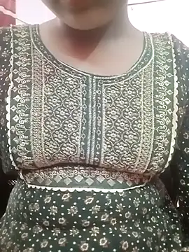 pari rani7 online show from 11.21.25