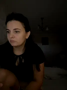 SweetBerryX online show from 09.22.25