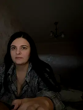 SweetBerryX online show from 09.23.25