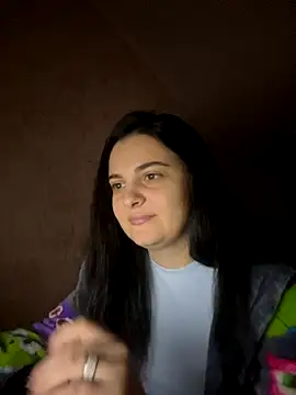 SweetBerryX online show from 09.30.25