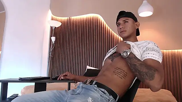 Aiden steel online show from 09.27.25