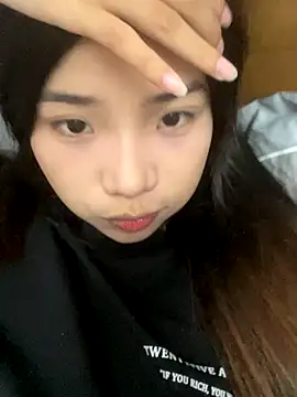 -Tania- online show from 10.04.25