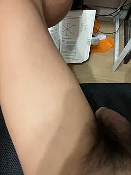 leeyoung  online show from 10.03.25