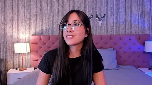 Snapshot of LiaaTurner chatting on 01.16.26 LiaaTurner online show from 01.16.26