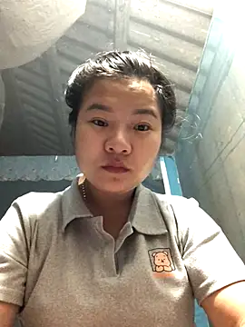 emiu xinh03 online show from 10.10.25