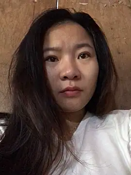 emiu xinh03 online show from 10.23.25