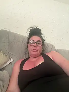 Rileyxxx69 online show from 06.11.26