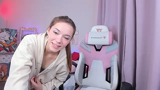 Leri Dells online show from 10.10.25