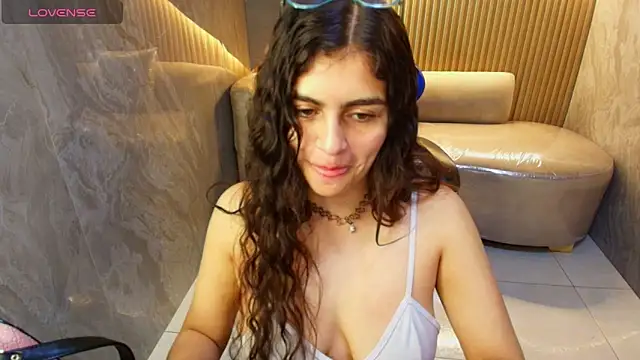 dany r  online show from 10.20.25