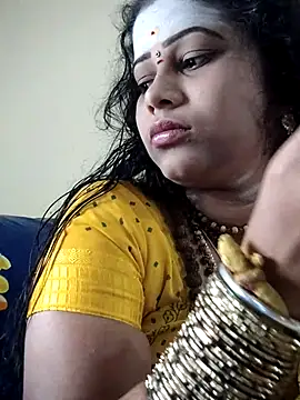 sweetqueen143 online show from 10.26.25