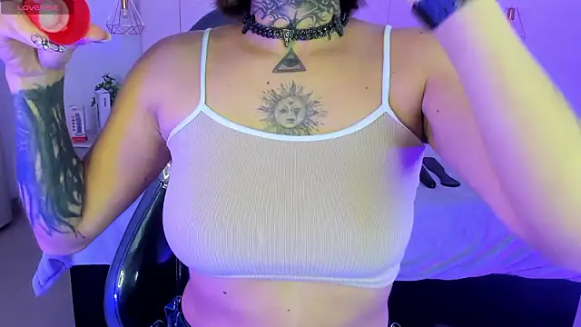 Gyal 8  online show from 03.19.26