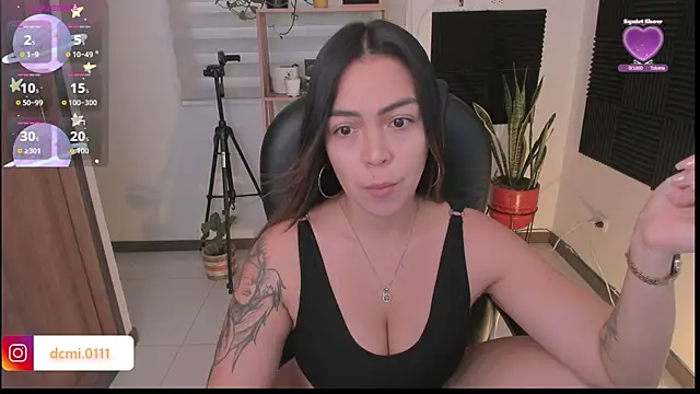 TaniaVelvet online show from 11.10.25