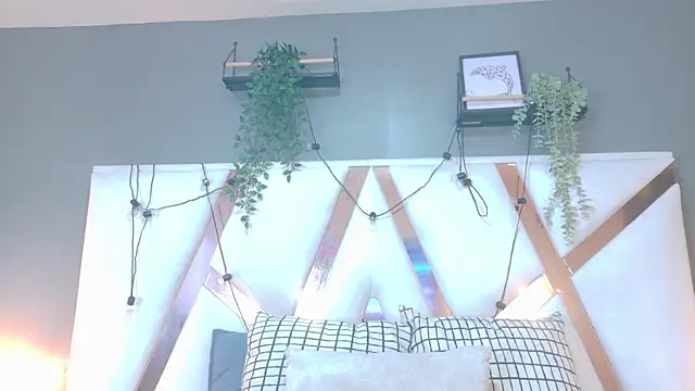 MyApril   online show from 07.28.26