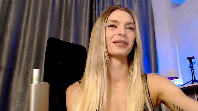 Mell chik online show from 10.04.25