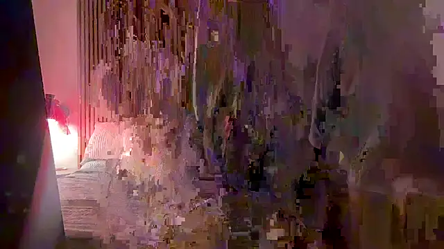 Snapshot of sweetangie_x chatting on 09.30.25 sweetangie x online show from 09.30.25