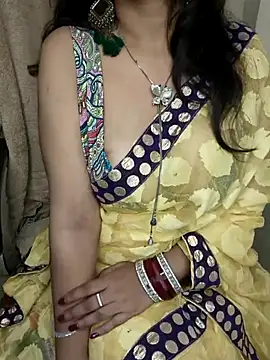 Hey Jully online show from 10.10.25