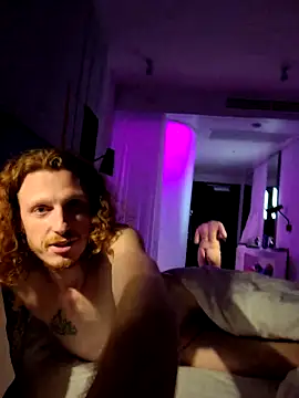 Snapshot of Sexy-Thang chatting on 02.12.26 Sexy-Thang online show from 02.12.26