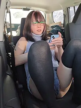 Snapshot of takusaki223 chatting on 01.18.26 takusaki223 online show from 01.18.26