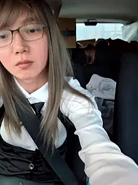 Snapshot of takusaki223 chatting on 03.24.26 takusaki223 online show from 03.24.26