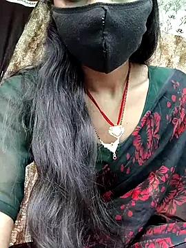 Snapshot of PRACHI-743 chatting on 11.12.25 PRACHI-743 online show from 11.12.25