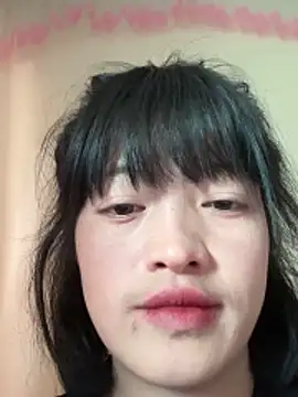 Snapshot of Tramy_xx chatting on 12.02.25 Tramy xx online show from 12.02.25