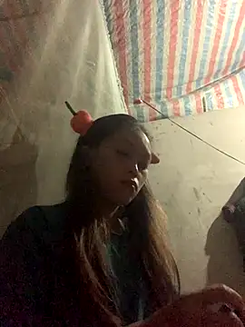 Halyy xx online show from 10.10.25