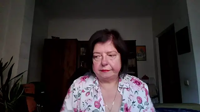 Violet Pulse online show from 11.15.25