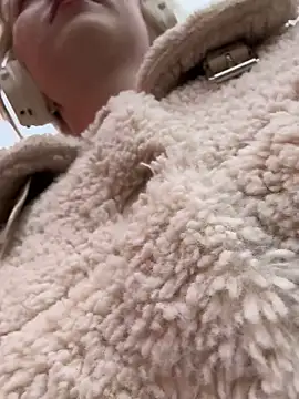 RonnieKiss online show from 10.27.25