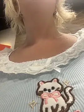 RonnieKiss online show from 06.10.26