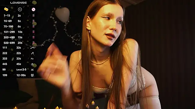 Snapshot of babyy_gloria chatting on 02.15.26 babyy gloria online show from 02.15.26