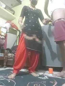 Cute-Charvii online show from 11.09.25