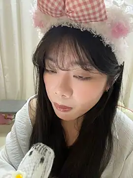 Snapshot of AZ37866 chatting on 06.21.26 AZ37866 online show from 06.21.26