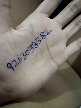 Snapshot of JassiKumari02 chatting on 11.01.25 JassiKumari02 online show from 11.01.25