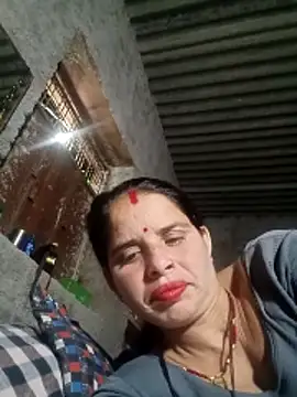 M-Kajal456 online show from 10.31.25